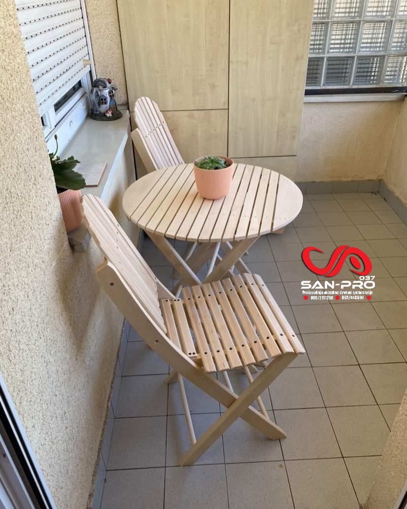 Bastenska Garnitura 2 + Sto fi70cm